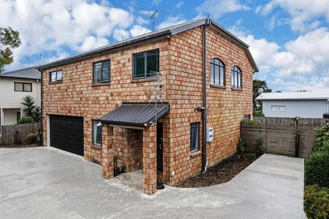 Photo of property in 1/24 Henderson Avenue, Tuakau, 2121