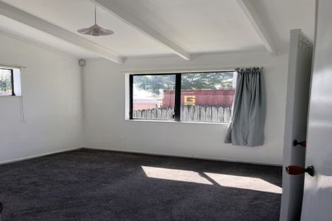 Photo of property in 24 Freda Place, Favona, Auckland, 2024