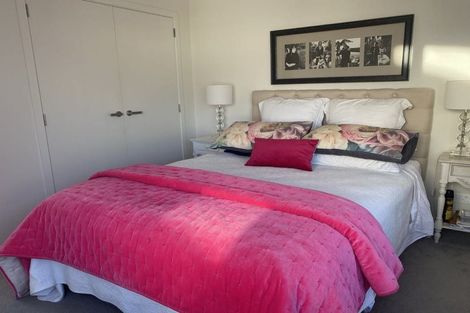 Photo of property in 7 Kotuku Lane, Hobsonville, Auckland, 0616