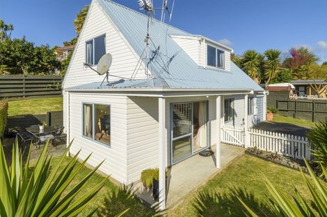 Photo of property in 24b Te Arawa Place, Welcome Bay, Tauranga, 3112