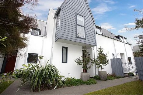 Photo of property in Cornwall Gardens, 3/27 Cornwall Street, St Albans, Christchurch, 8014