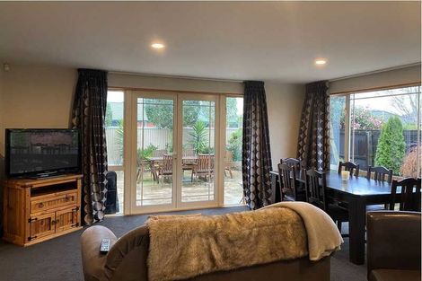 Photo of property in 37 Brigham Drive, Halswell, Christchurch, 8025