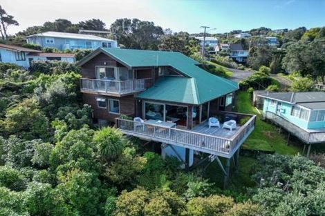 Photo of property in 58 Grand View Road, Leigh, 0985