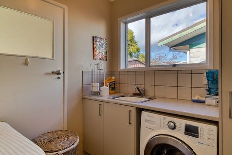 Photo of property in 13 Everest Avenue, Havelock North, 4130