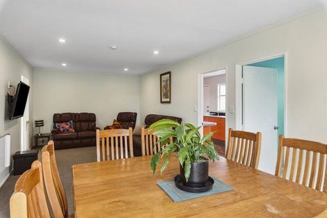 Photo of property in 108 Martin Road, Paraparaumu Beach, Paraparaumu, 5032
