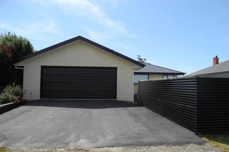 Photo of property in 5 Durham Street, Waimate, 7924