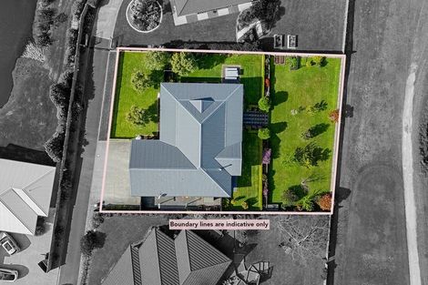 Photo of property in 36 Titoki Road, Waikanae Beach, Waikanae, 5036