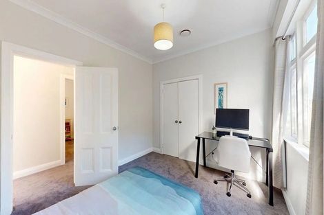 Photo of property in 32 Medway Street, Island Bay, Wellington, 6023