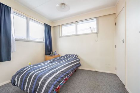 Photo of property in 2/12 Tama Street, Alicetown, Lower Hutt, 5010