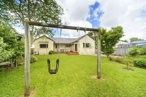 Photo of property in 11 Park Road, West End, Palmerston North, 4412