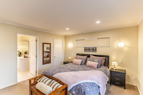 Photo of property in 3 Newbury Place, Taradale, Napier, 4112