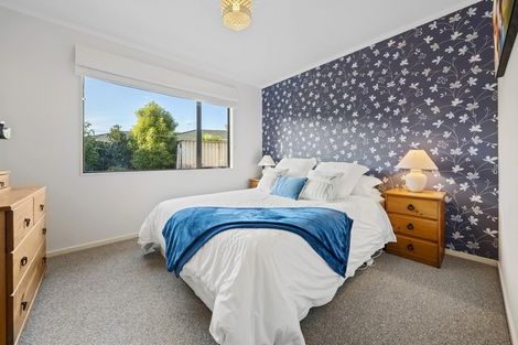 Photo of property in 98 Parnell Heights, Kelvin Grove, Palmerston North, 4414
