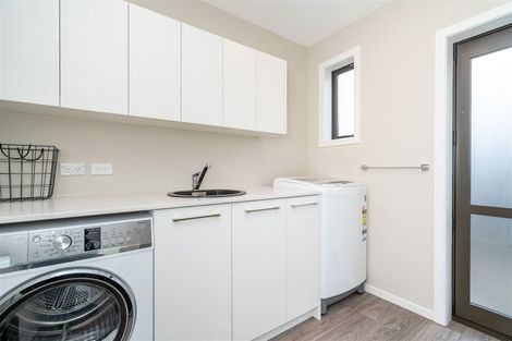 Photo of property in 63 Walton Park Avenue, Fairfield, Dunedin, 9018