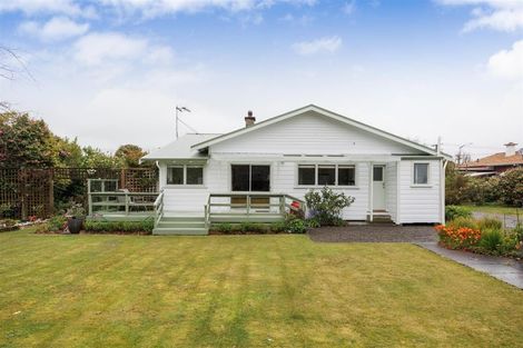 Photo of property in 68 Skerman Street, Marton, 4710