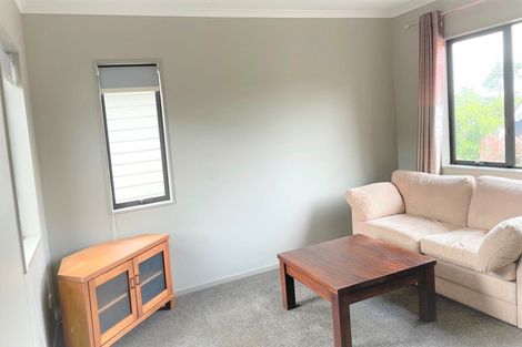Photo of property in 4 Uruhau Close, Torbay, Auckland, 0630