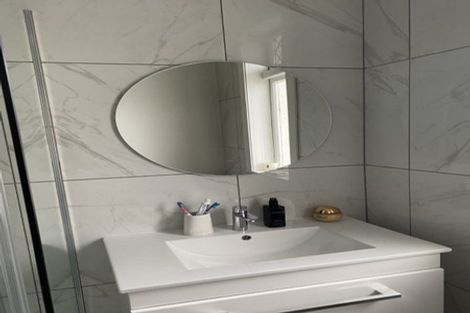 Photo of property in 28 Chamberlain Road, Karori, Wellington, 6012