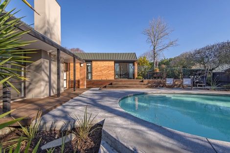 Photo of property in 24 Bannister Place, Ilam, Christchurch, 8053