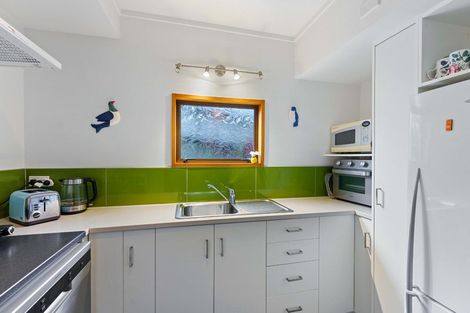 Photo of property in 31 Leinster Avenue, Raumati South, Paraparaumu, 5032