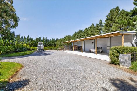 Photo of property in 32 Scarlet Oak Drive, West Melton, Christchurch, 7676