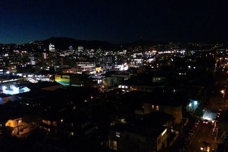 Photo of property in Melksham Towers, 901/131 Brougham Street, Mount Victoria, Wellington, 6011