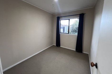 Photo of property in 1 Matuku Place, Papatoetoe, Auckland, 2025