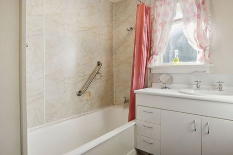 Photo of property in 6 Koremata Street, Green Island, Dunedin, 9018