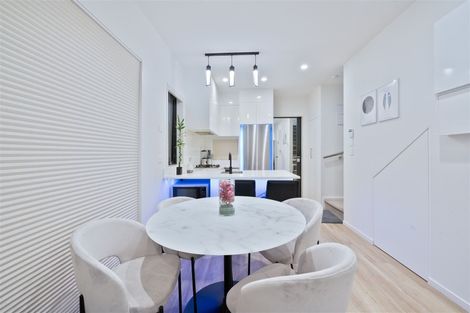 Photo of property in 4 Treeline Lane, Flat Bush, Auckland, 2019