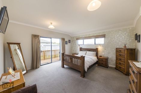 Photo of property in 6 Stonebridge Heights, Feilding, 4702