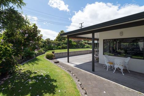 Photo of property in 80 Grand Vue Road, Kawaha Point, Rotorua, 3010
