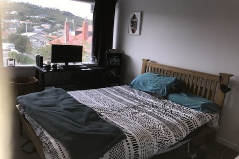 Photo of property in 10/74 Derwent Street, Island Bay, Wellington, 6023