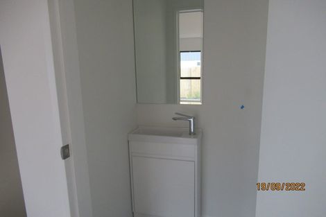 Photo of property in 77e Penrose Road, Mount Wellington, Auckland, 1060