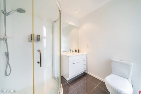 Photo of property in 20 Cosgrove Rise, Riverstone Terraces, Upper Hutt, 5018