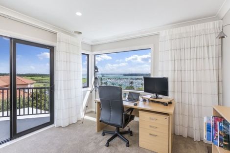 Photo of property in 52 Nautilus Drive, Gulf Harbour, Whangaparaoa, 0930