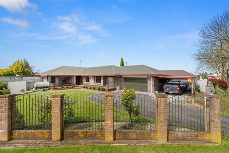 Photo of property in 27 Halcione Close, Flagstaff, Hamilton, 3210