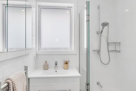 Photo of property in 1/14 Donegal Street, Belfast, Christchurch, 8051