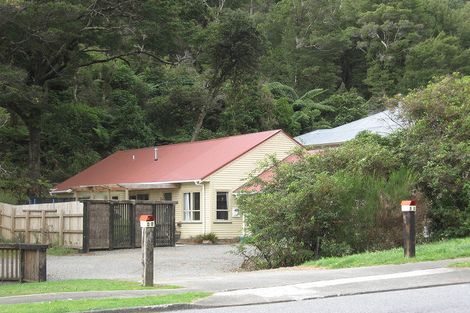 Photo of property in 89 Tawhai Street, Stokes Valley, Lower Hutt, 5019