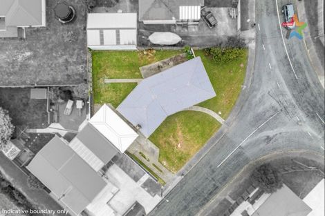 Photo of property in 62 Russell Road, Wainuiomata, Lower Hutt, 5014