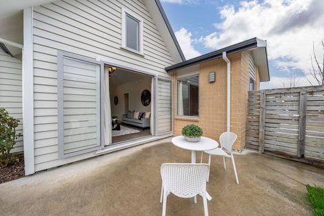 Photo of property in 1 Yeats Grove, Trentham, Upper Hutt, 5018