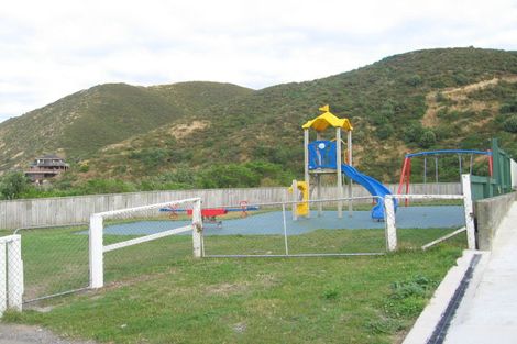 Photo of property in 21 Happy Valley Road, Owhiro Bay, Wellington, 6023