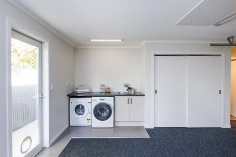 Photo of property in 322a College Street, West End, Palmerston North, 4410
