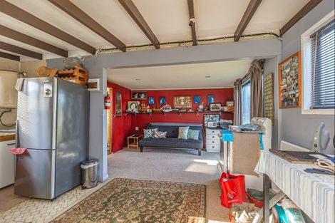 Photo of property in 25 Himatangi Street, Himatangi Beach, Foxton, 4891