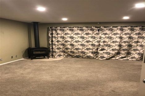 Photo of property in 2/165 Peverel Street, Riccarton, Christchurch, 8041