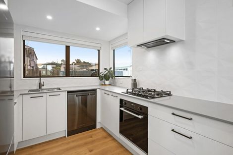 Photo of property in 10a Burton Place, Owhata, Rotorua, 3010