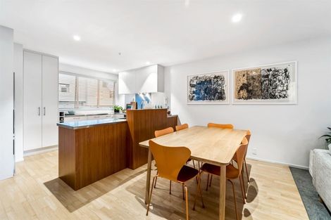 Photo of property in Habitat Apartments, 17/31 Byron Avenue, Takapuna, Auckland, 0622