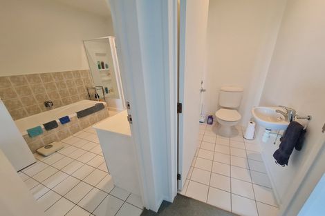 Photo of property in Maddison Apartments, 3/6d Queen Street, Palmerston North, 4410