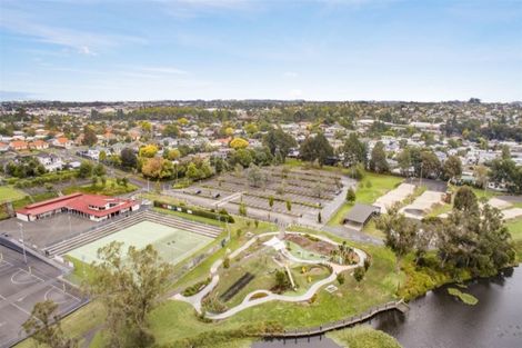 Photo of property in 9a Kingsway Crescent, Forest Lake, Hamilton, 3200