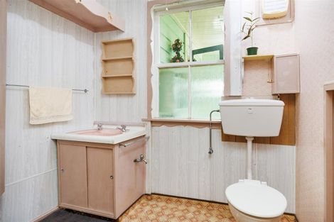 Photo of property in 9 Tutaenui Road, Marton, 4788