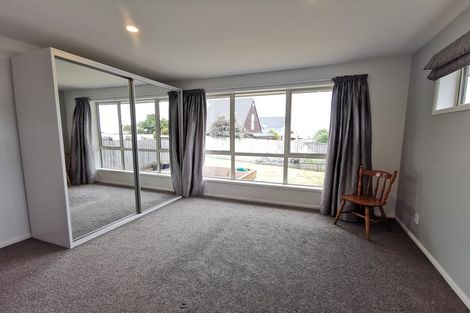 Photo of property in 5 Gilders Grove, Heathcote Valley, Christchurch, 8022