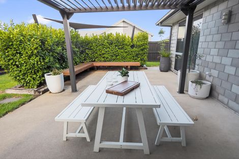 Photo of property in 12 Te Kio Crescent, Papamoa Beach, Papamoa, 3118