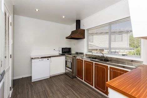 Photo of property in 36 Cron Avenue, Te Atatu South, Auckland, 0610